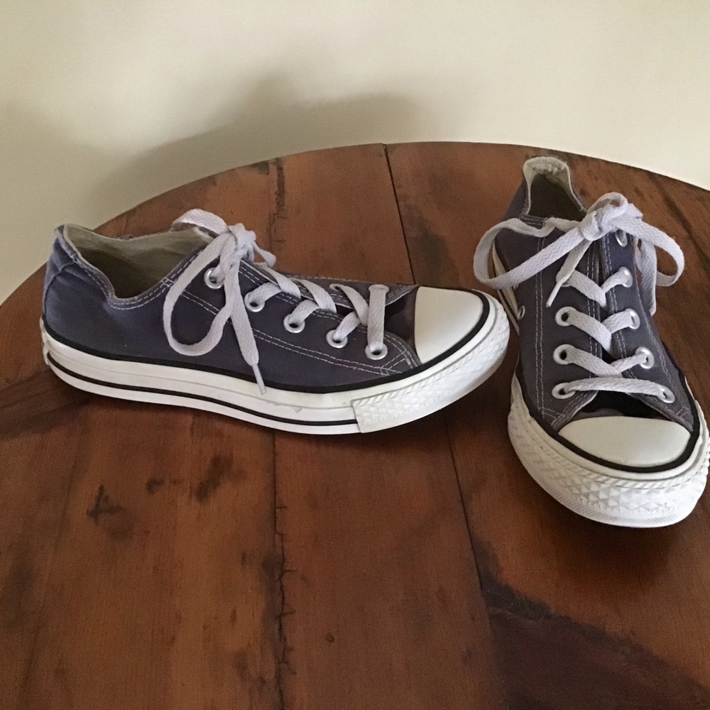 Converse Low Top Sneakers in Blue and White-Unisex - Picture 3 of 9